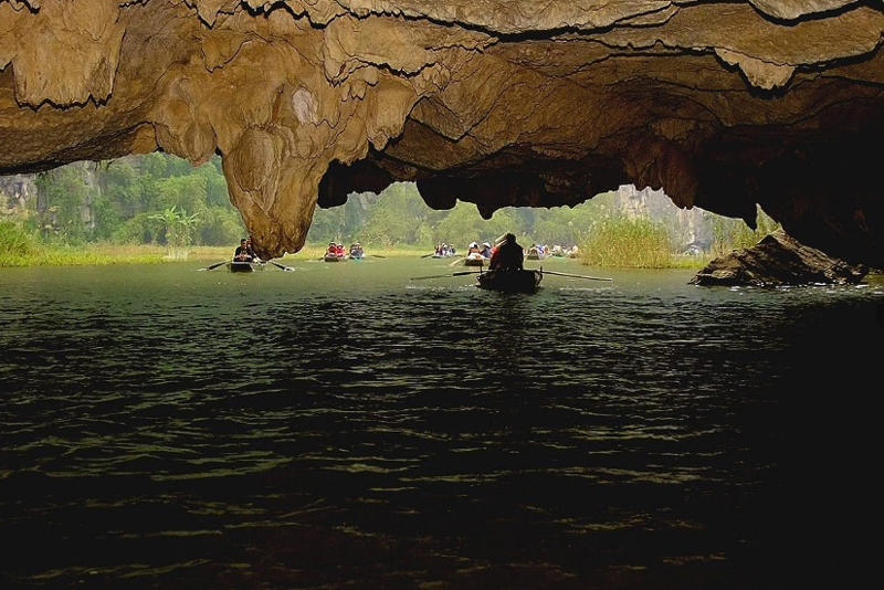 Hang Ba (Third Cave)