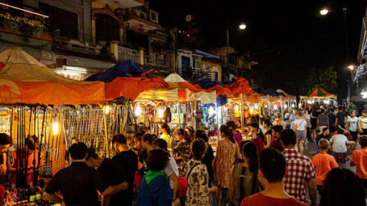 Binh Tay Market - One of the most famous destination for tourists