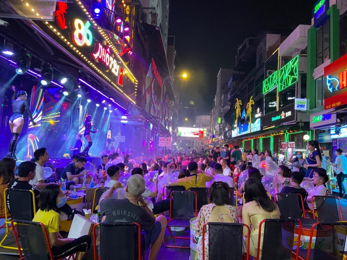 Bui Vien street - A place to go in Ho Chi Minh City